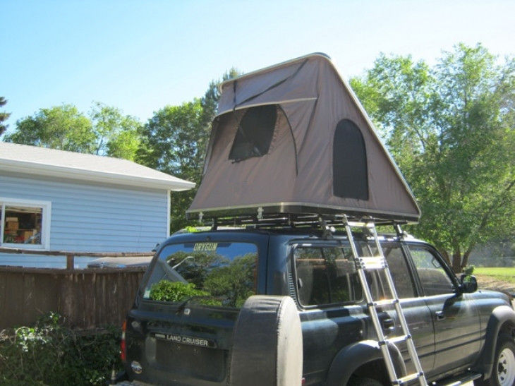 С шатра верхней части крыши раковины АБС приключения дороги располагаясь лагерем трудного